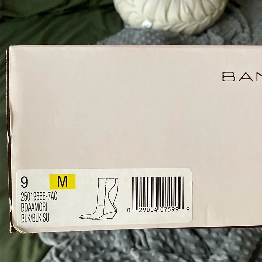 Bandolino - Aamori (Black Suede) Women's knee high boots - Picture 6 of 7